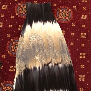Maxi skirt